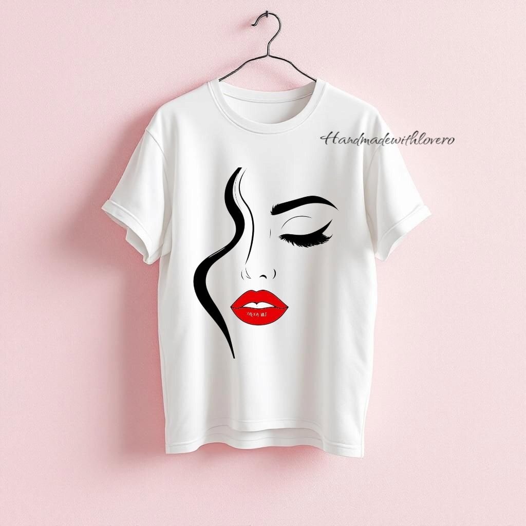 Tricou personalizat Red Lips - design modern cu buze roșii